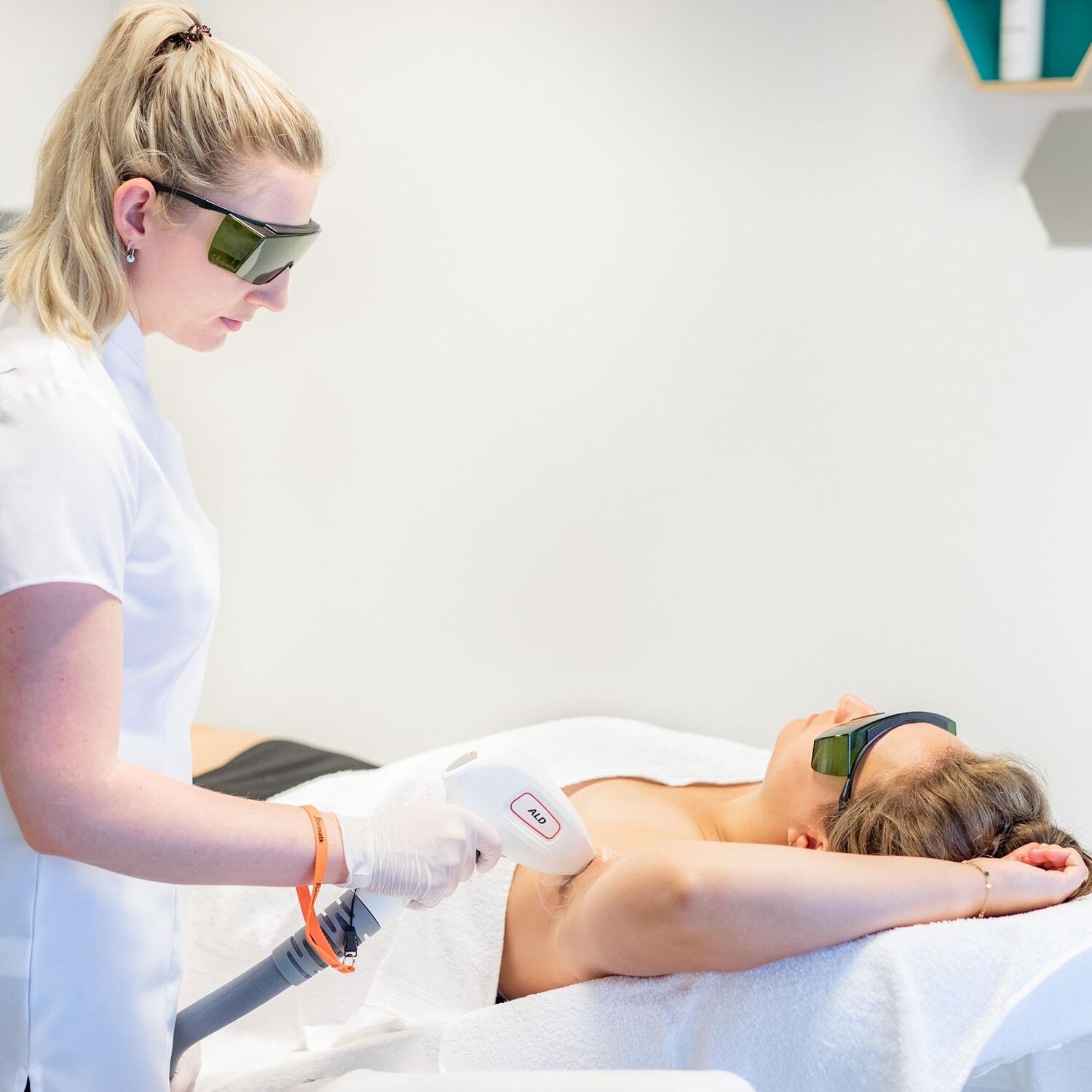 Laserontharing Groenlo 02